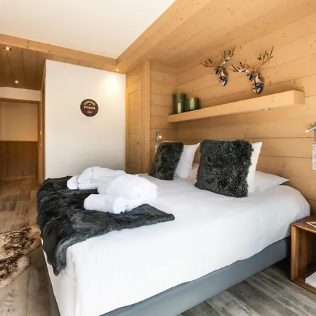 Apartment Mammoth By Alpine Courchevel