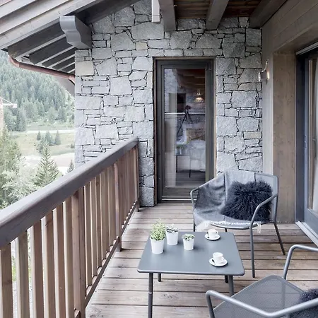 Apartment Mammoth By Alpine Courchevel